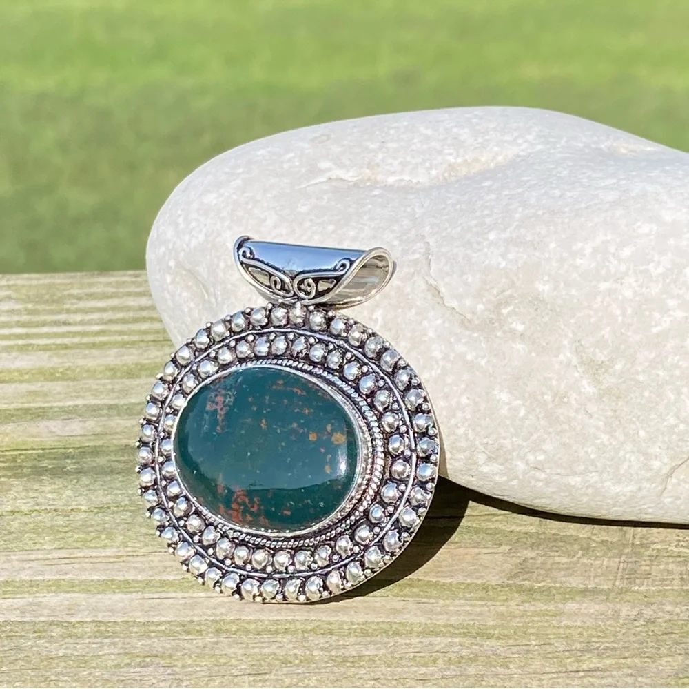 💕Large Oval genuine Bloodstone slider pendant .925 Sterling Silver - Picture 2 of 9